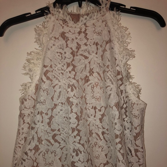 Beautiful Tan top with white lace overlay - Picture 3 of 7